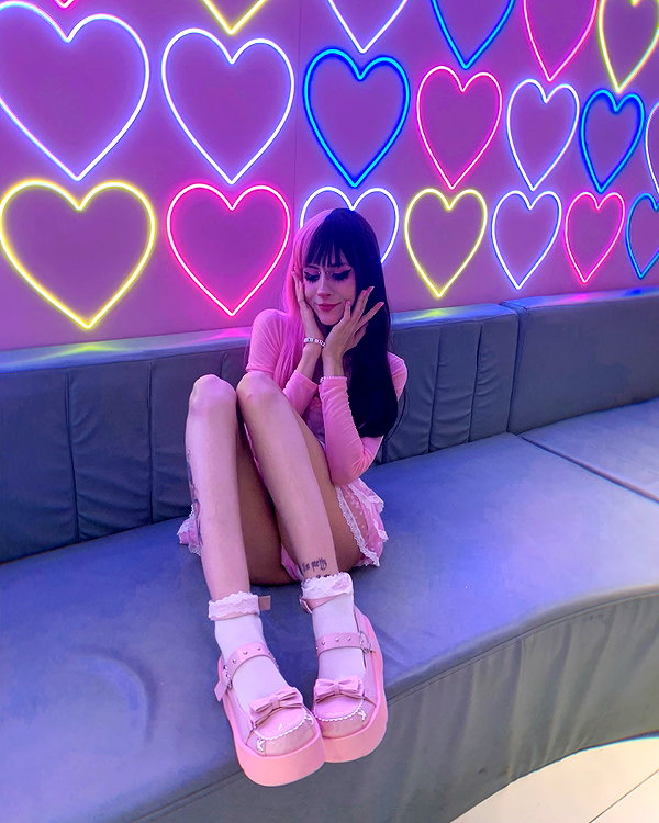 jadelaverne instagram image archive image
