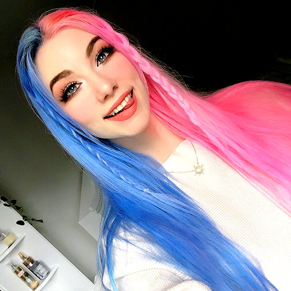 danielle.mercedie instagram image archive image