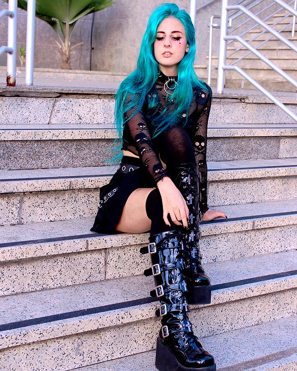 jadelaverne instagram image archive image