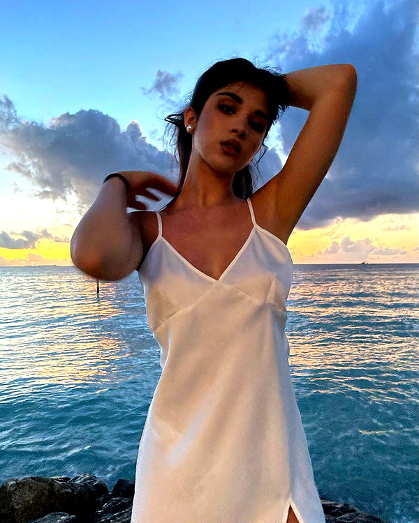 owlydiaa instagram image archive image