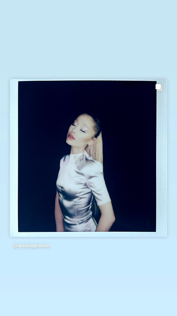 arianagrande instagram image archive image