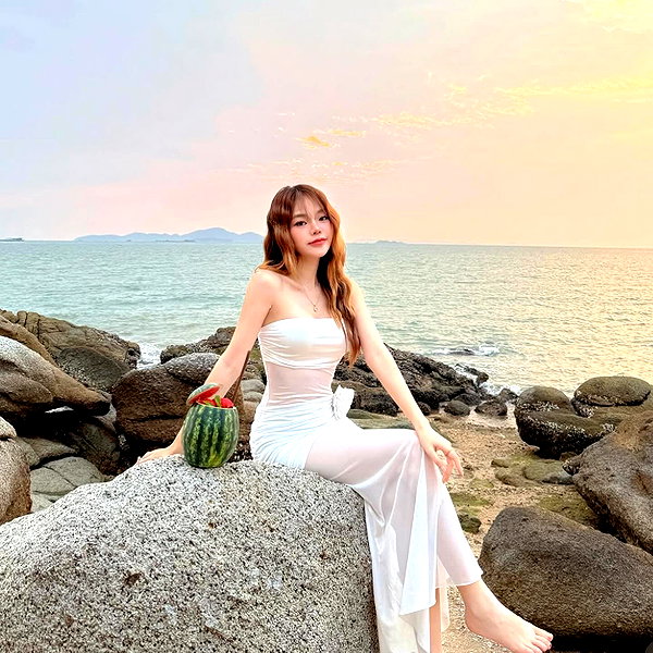 lyhythuedoxinh instagram image archive image