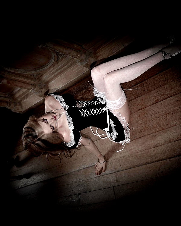 krystallea.cs instagram image archive image