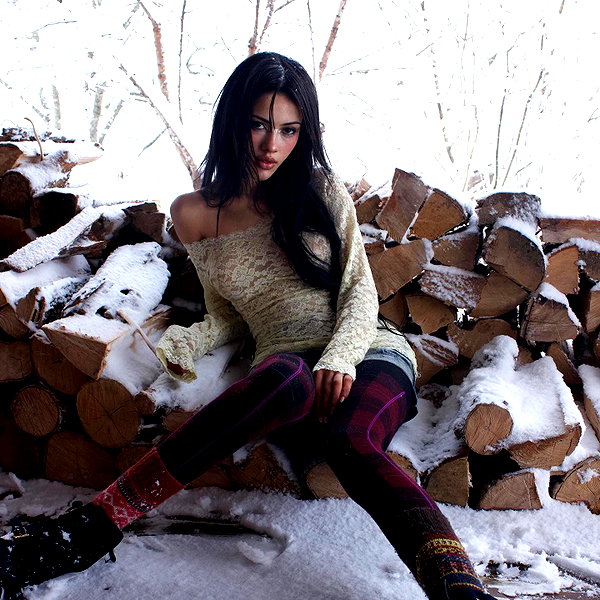 leonanaomii instagram image archive image
