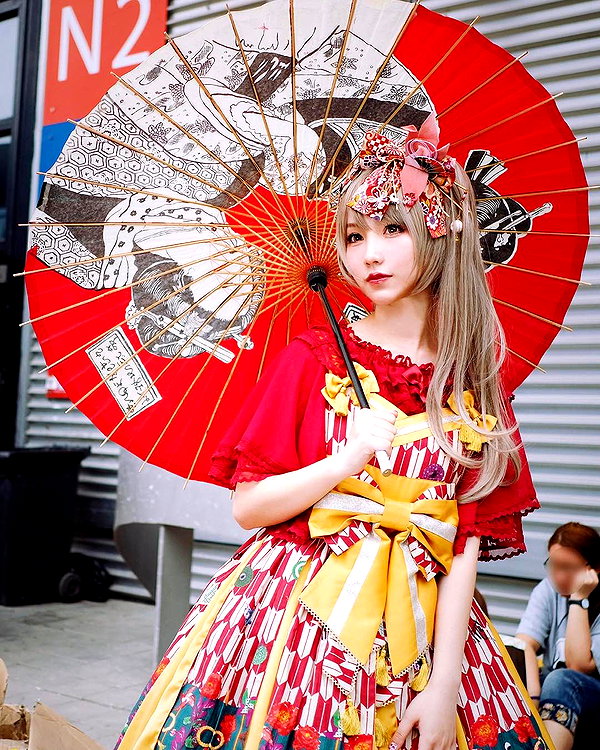 rakukoo instagram image archive image