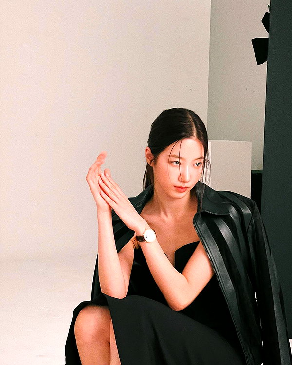 zuhazana instagram image archive image
