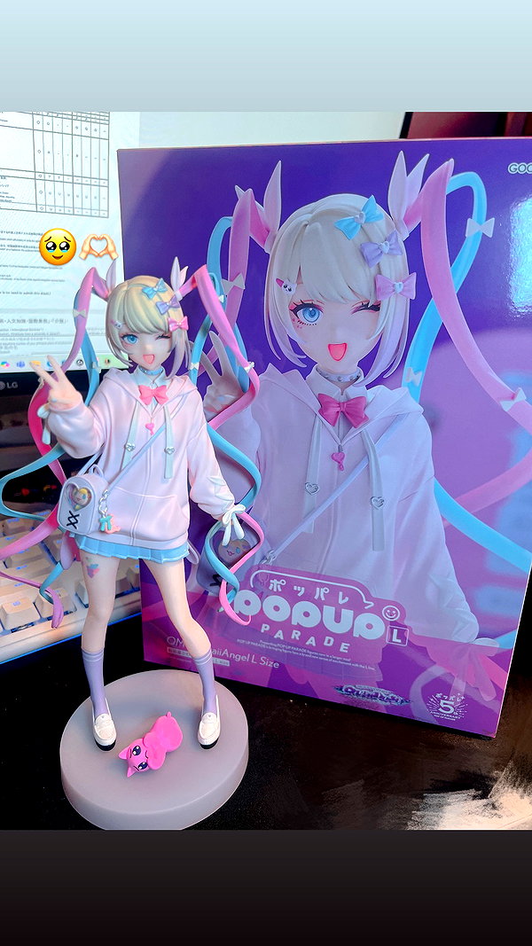purinn_cos instagram image archive image