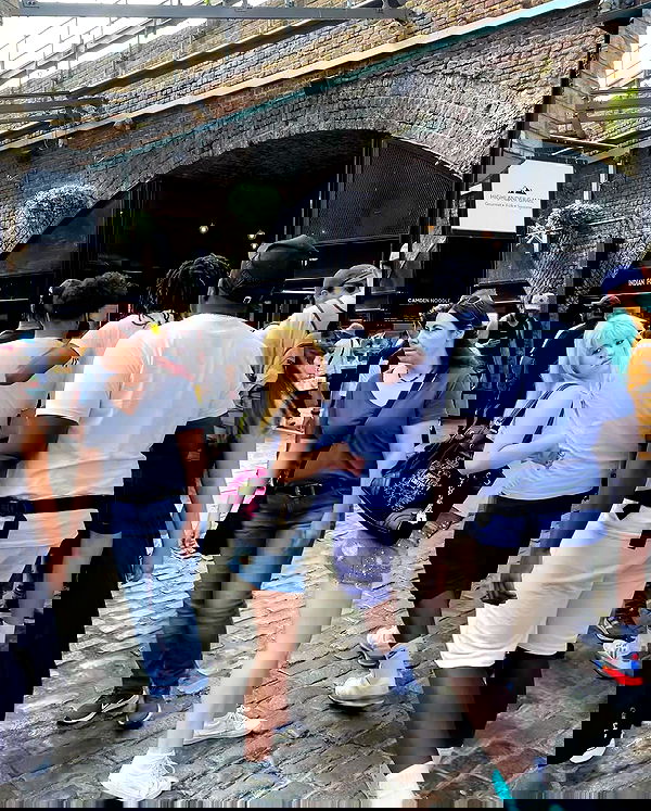 ormosheee ormosheee archive image