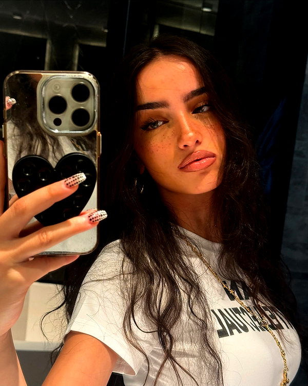ellachristo instagram image archive image