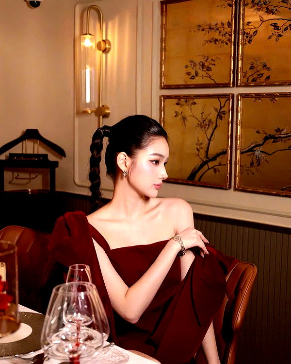 lyhythuedoxinh instagram image archive image