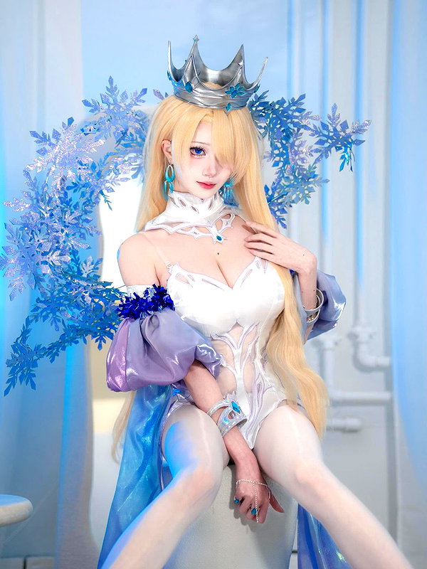 xier_cos instagram image archive image