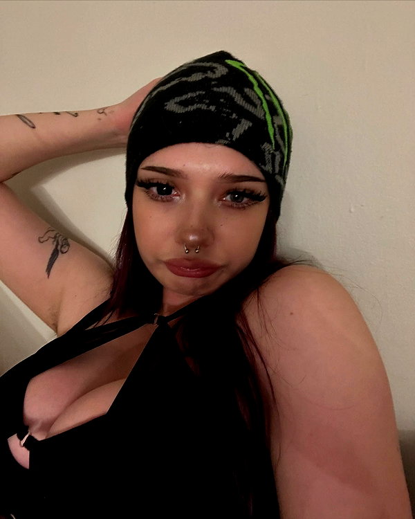 kaitfuckinglyn instagram image archive image