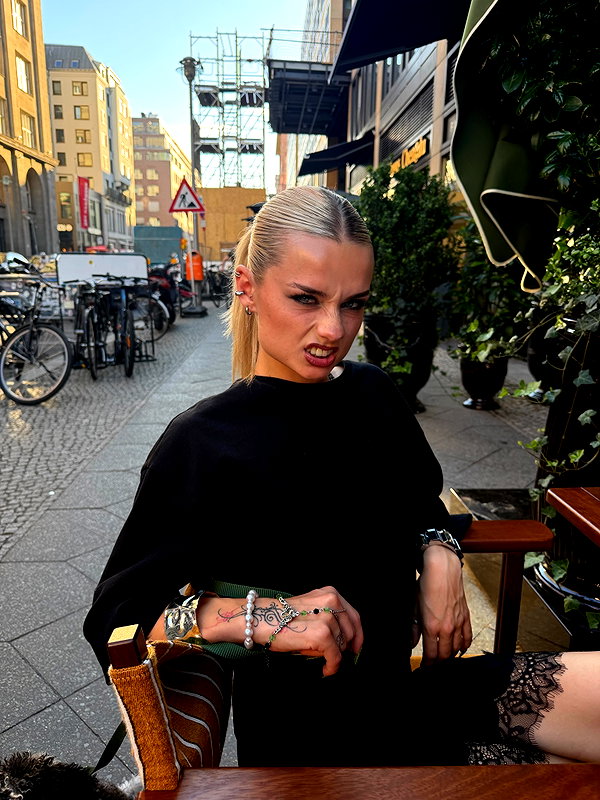 bymonamarie instagram image archive image