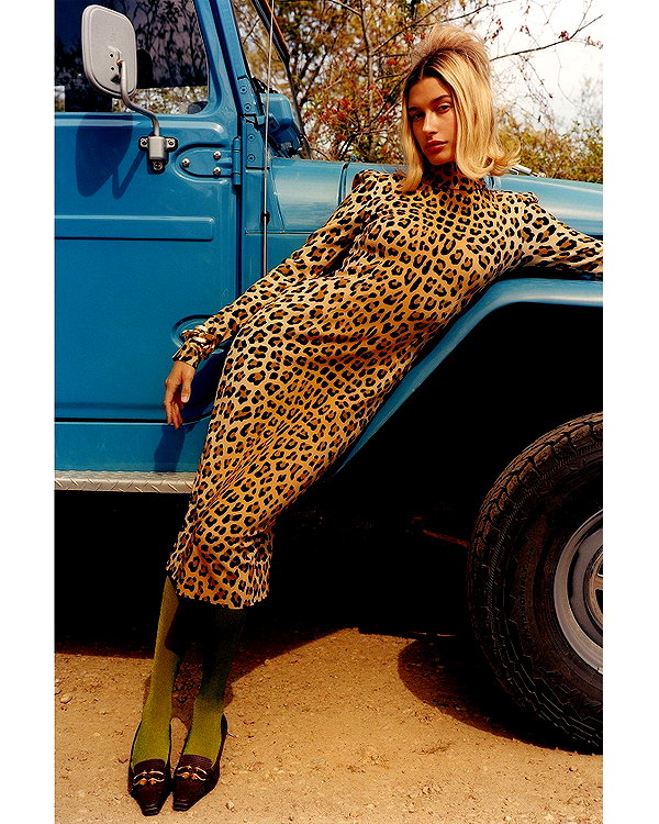 haileybieber instagram image archive image