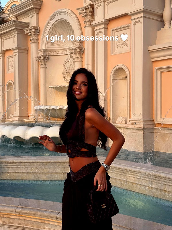 zoeliss instagram image archive image