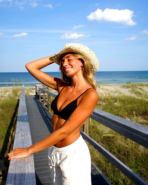 sadieemckennaa instagram image archive image
