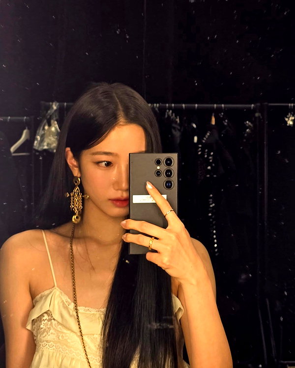 zuhazana instagram image archive image