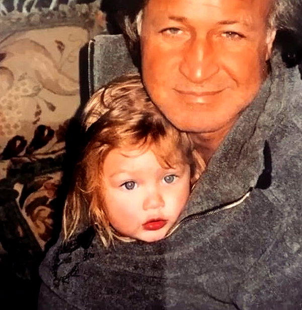 gigihadid instagram image archive image