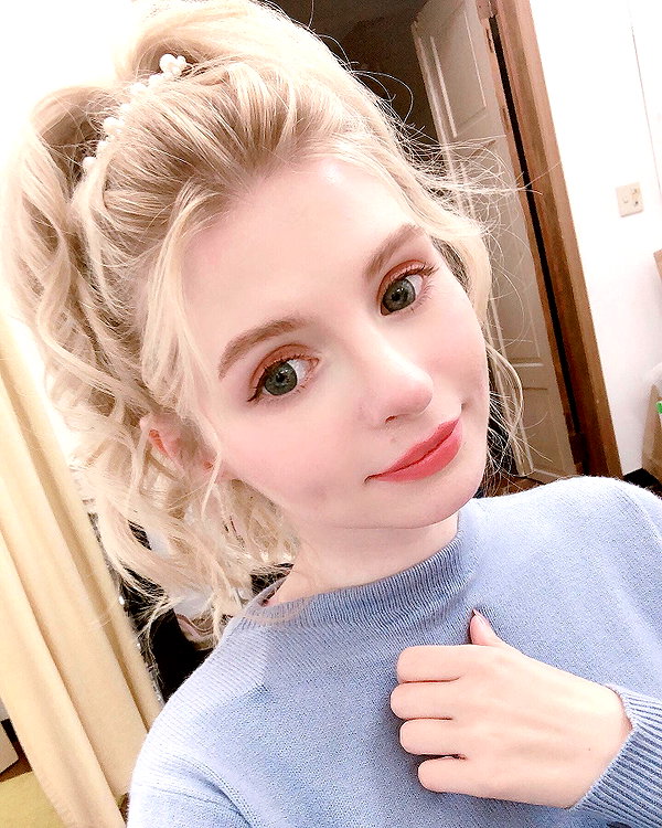 peachmilky_ instagram image archive image