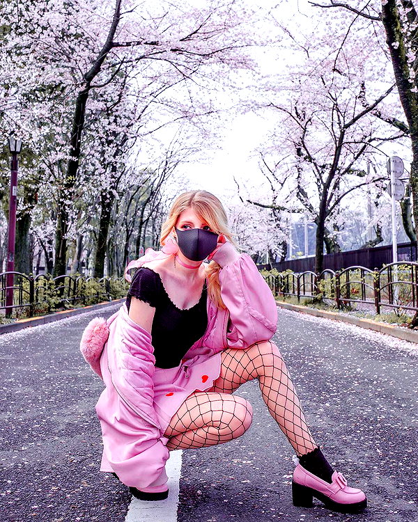 peachmilky_ instagram image archive image