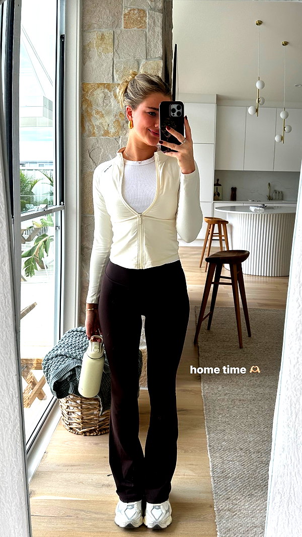sophadophaa_ instagram image archive image