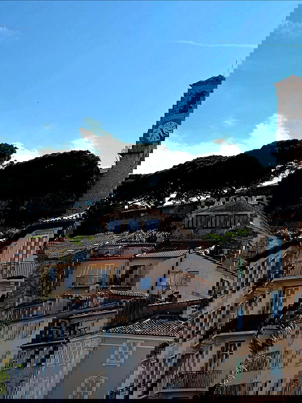 alexis.blond alexis.blond archive image