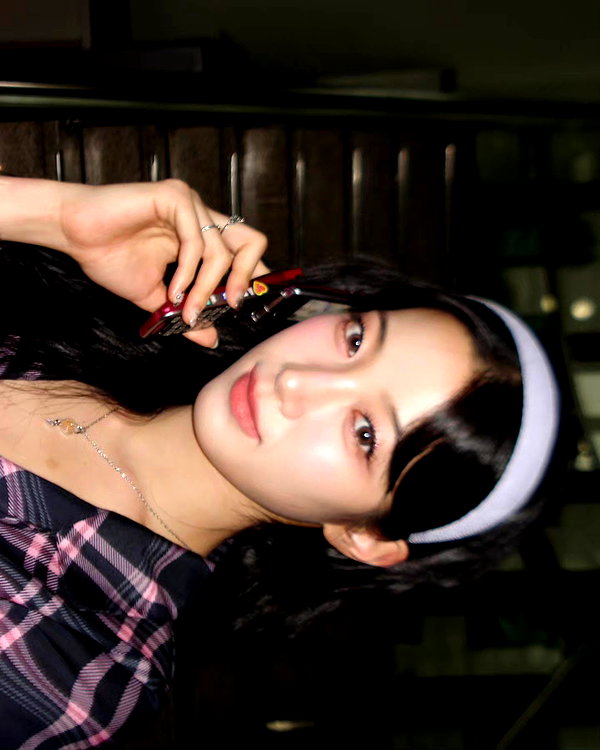 zuhazana instagram image archive image