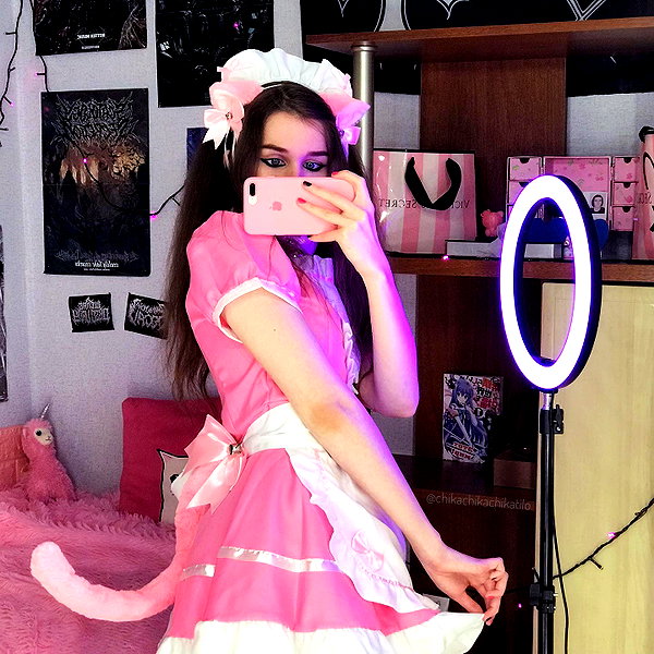 tiny.eviluv instagram image archive image