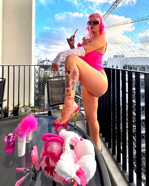 cyberangelz.shop instagram image archive image