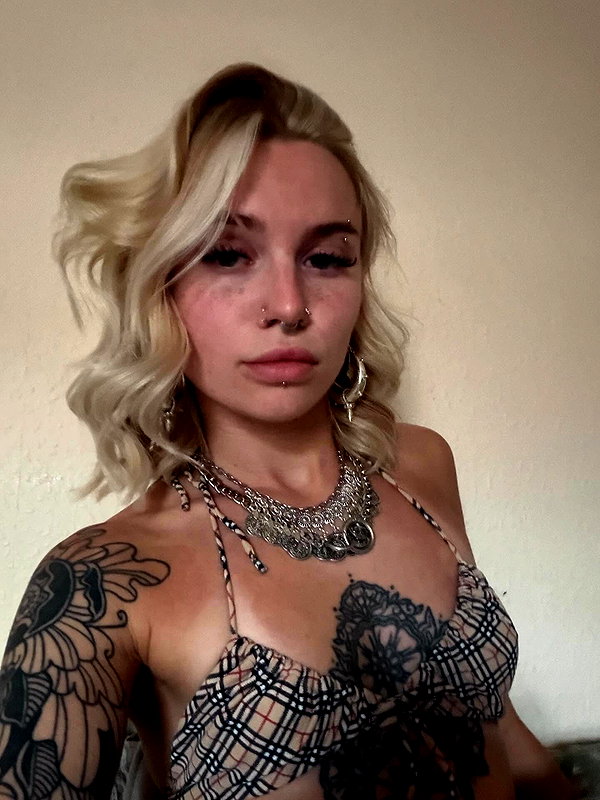 charley.chambers instagram image archive image