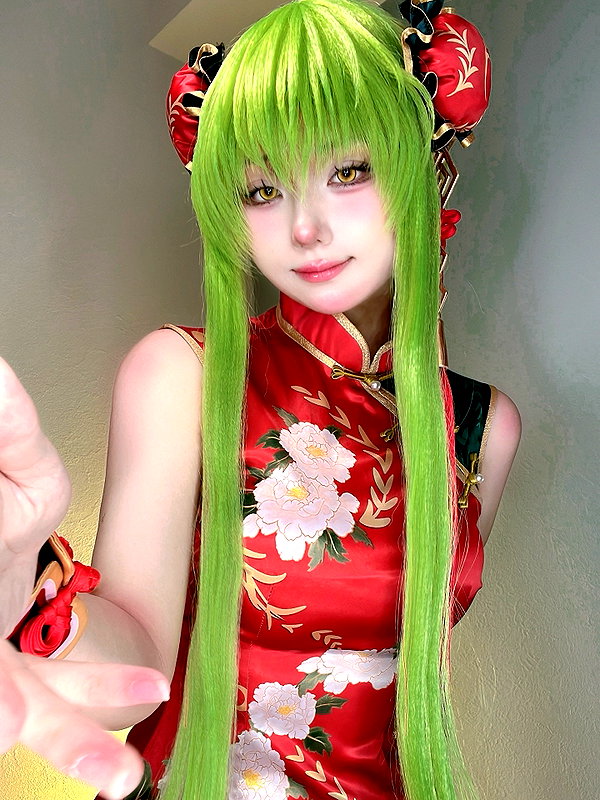purinn_cos instagram image archive image