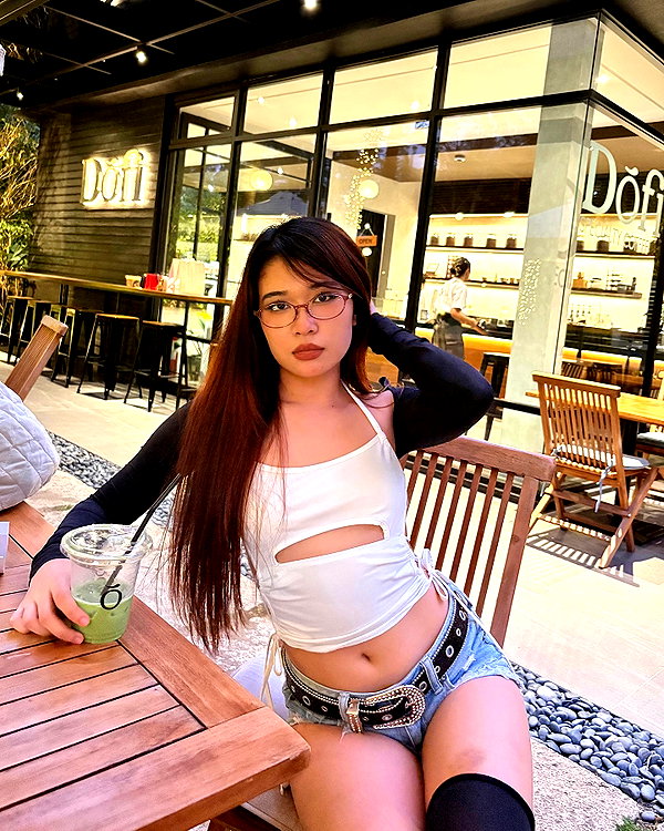_nei.ko instagram image archive image