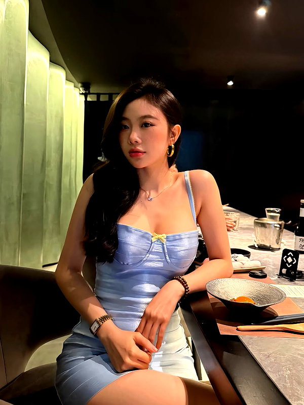 lyhythuedoxinh instagram image archive image