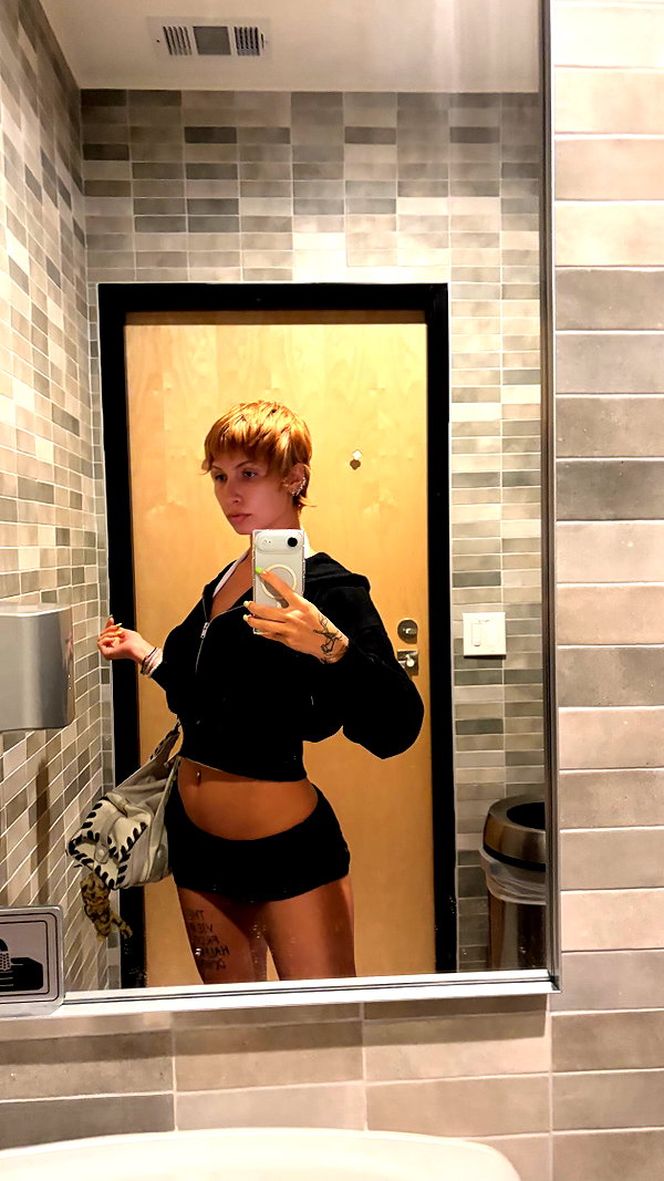bentevviolet instagram image archive image
