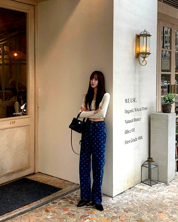 daxbin instagram image archive image