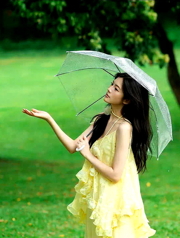 lyhythuedoxinh instagram image archive image
