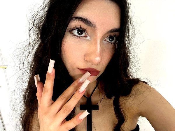 zarinamartinna instagram image archive image