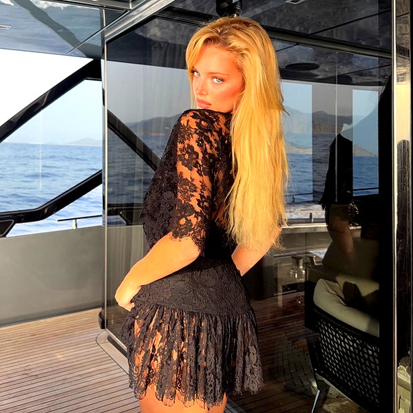 skylasanders instagram image archive image