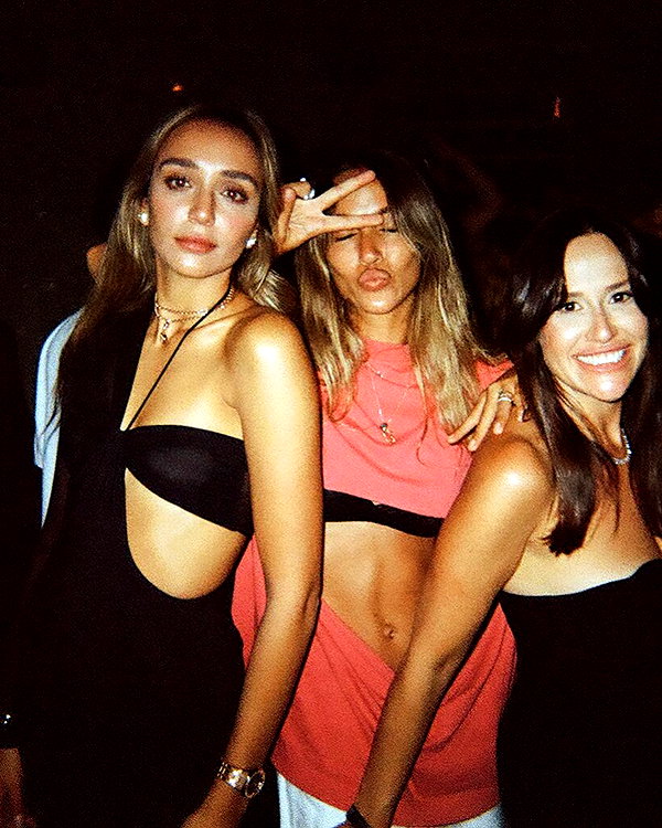 yaelshelbia instagram image archive image