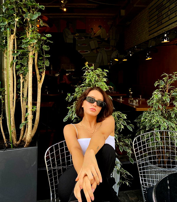 veroni22ka instagram image archive image