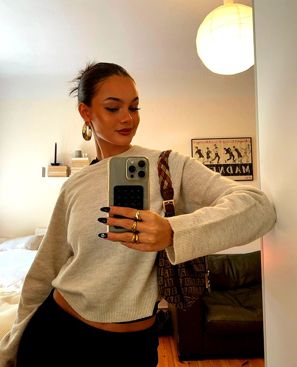emmaaurora instagram image archive image