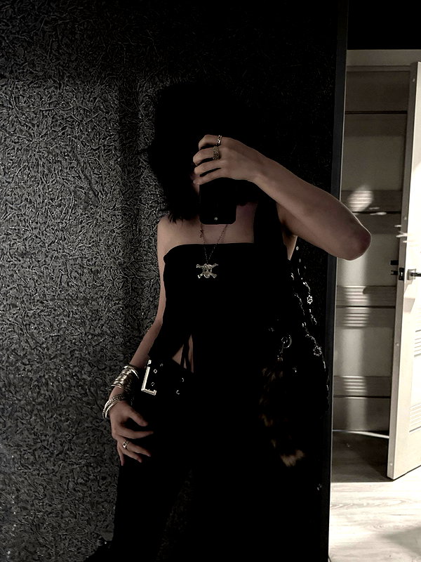 Archived image from @kk3tr1n4 on Instagram