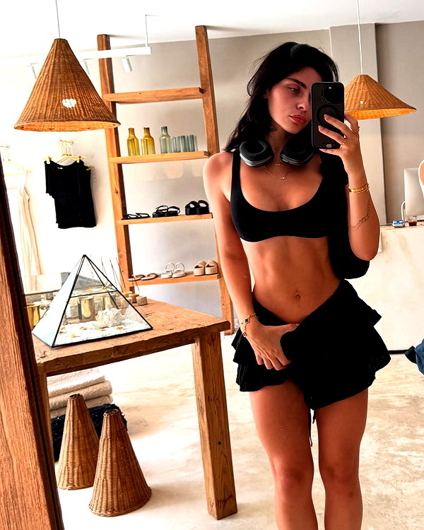 laurenhamden instagram image archive image