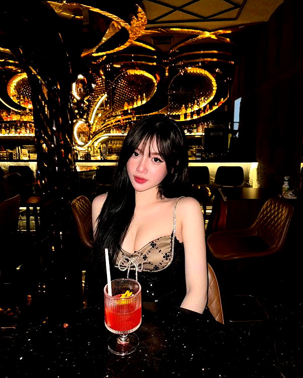 lyhythuedoxinh instagram image archive image