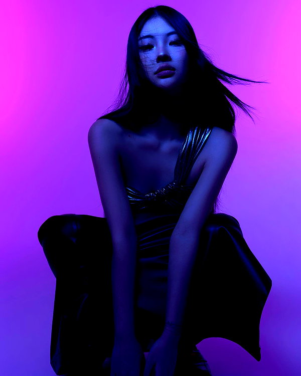 ll.lu1s instagram image archive image