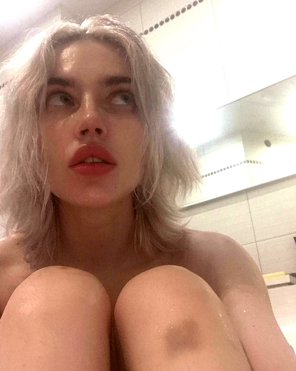 alien.hanna instagram image archive image