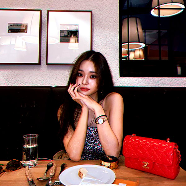dear.zia instagram image archive image