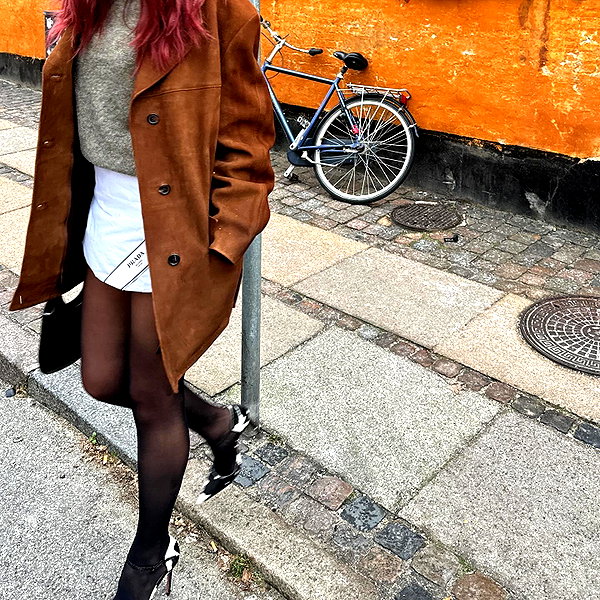 dualipa instagram image archive image