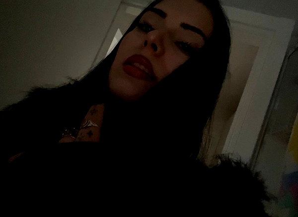 valeria.potti instagram image archive image