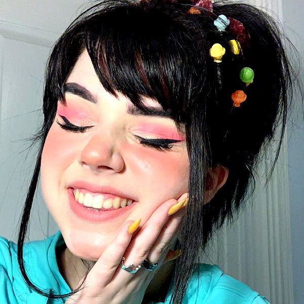 yeahimcaroline instagram image archive image